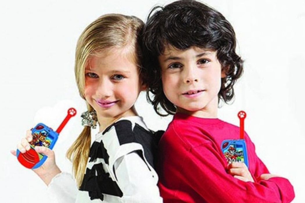 Zabawka krótkofalówki LEXIBOOK Miraculous Biedronka i Czarny Kot TW25MI dystans bajka zachwyt zabawa rozwój scenariusze