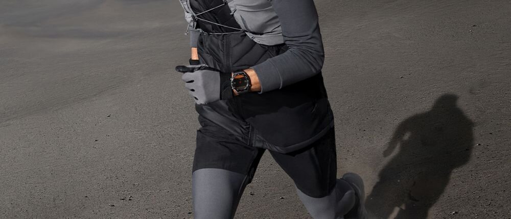 Smartwatch HUAWEI Watch Ultimate ekran bateria czujniki zdrowie sport pasek ładowanie pojemność rozdzielczość łączność sterowanie krew puls rozmowy smartfon aplikacja
