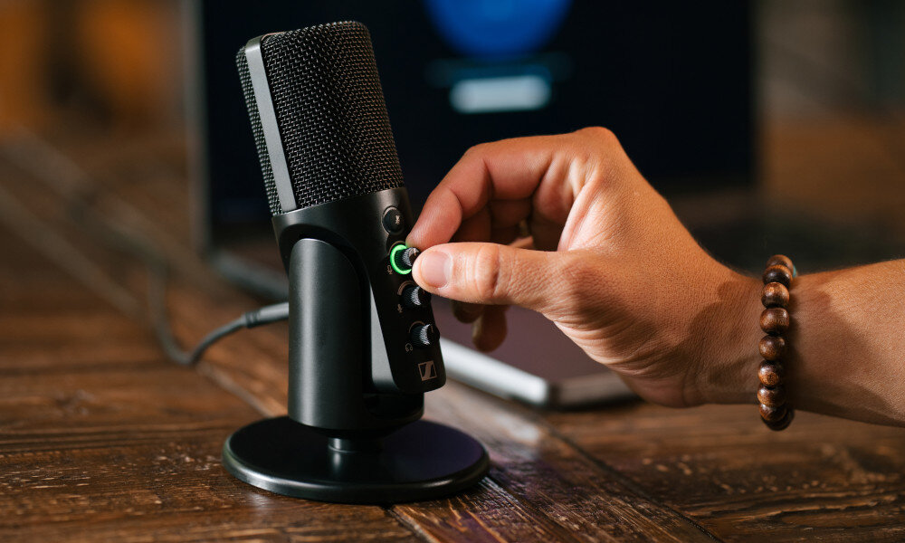 Mikrofon SENNHEISER Profile USB sterowanie obsługa pokrętła wyciszenie