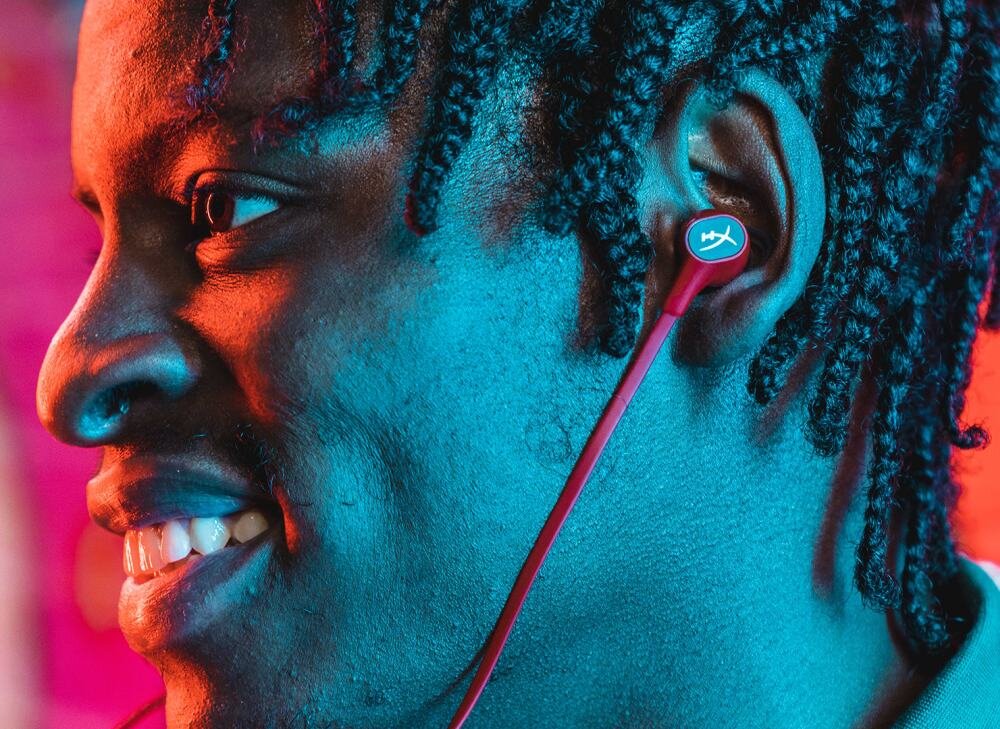 Słuchawki HYPERX Cloud dźwięk konstrukcja przewodowa bezprzewodowa mikrofon wygoda pilot jakość brzmienie