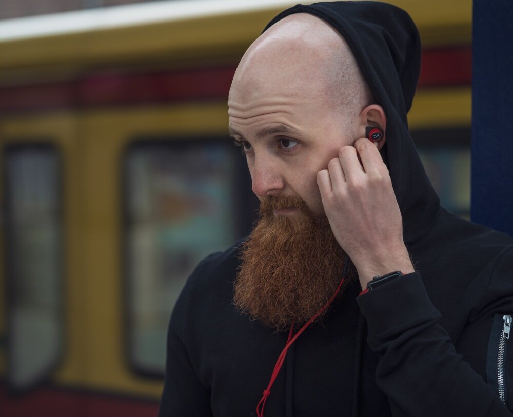 Słuchawki HYPERX Cloud dźwięk konstrukcja przewodowa bezprzewodowa mikrofon wygoda pilot jakość brzmienie