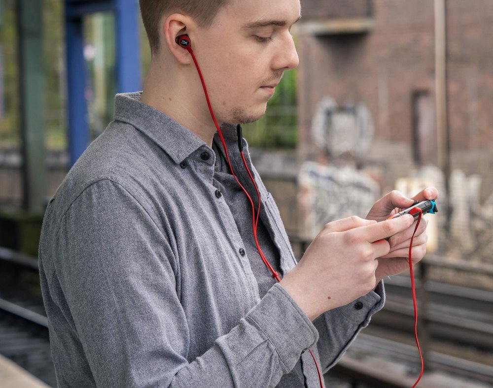 Słuchawki HYPERX Cloud dźwięk konstrukcja przewodowa bezprzewodowa mikrofon wygoda pilot jakość brzmienie