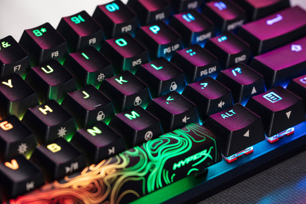 Klawiatura HYPERX Alloy Origins 60 wyposażenie tryb klawisze zabawa pamięć regulacja dynamika podświetlenie trwałość