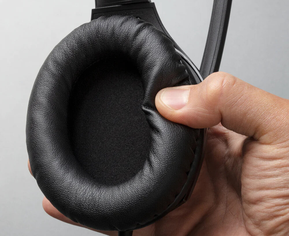 Słuchawki HYPERX Cloud Stinger S gra gaming przewodowość waga komfort poduszki nauszniki dopasowanie