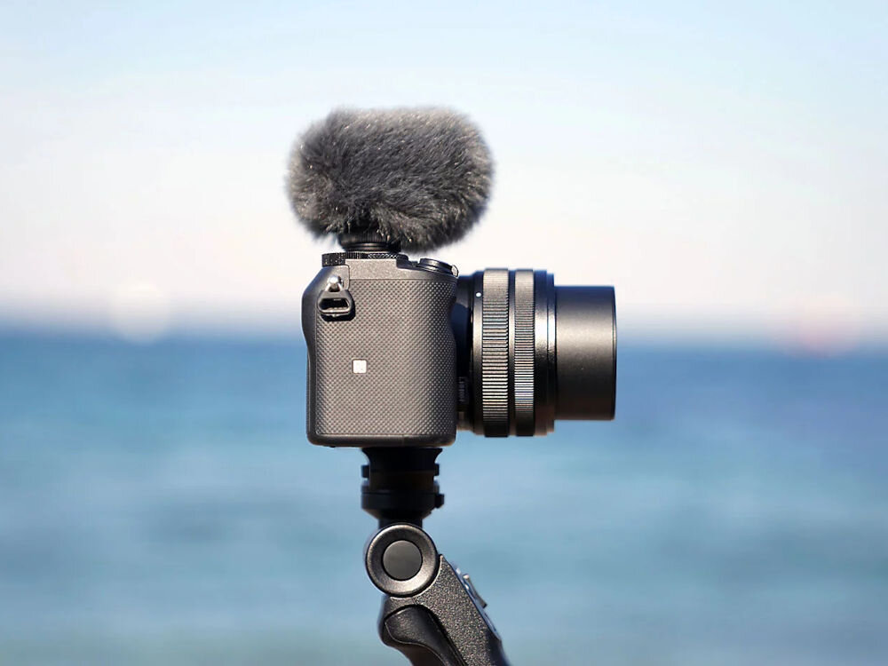 Mikrofon SONY ECM-G1 bezpośrednie podłączenie, MI Shoe, zmniejsza ryzyko zakłóceń, minijack 3,5mm
