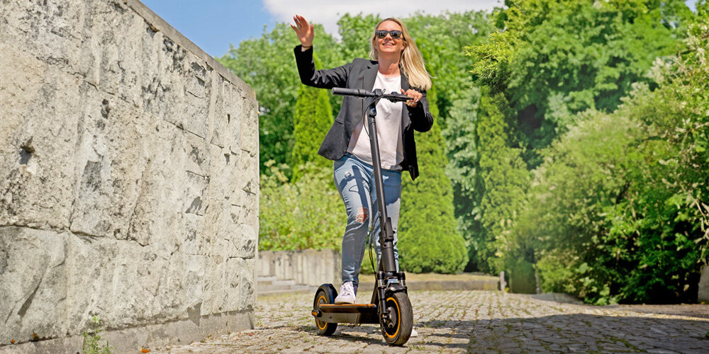 Hulajnoga elektryczna MANTA X-Rider Czarny rama ze stali
