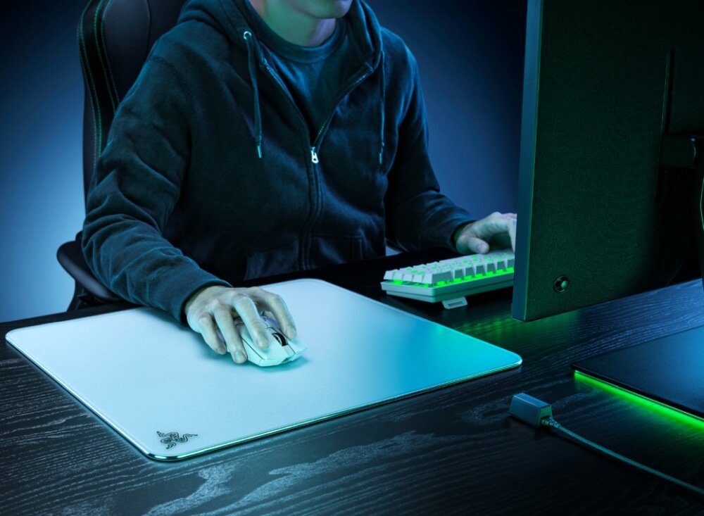 Podkładka RAZER Atlas Black Edition precyzja technologia speed weave ultra gładka powierzchnia stabilność poziom wysoki design rozmiar