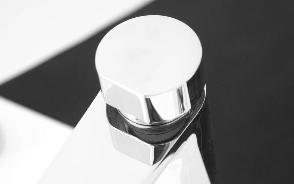 DEANTE Silia BQS D18P mechaniczny ceramiczny przełącznik click strumień woda wypływ woda słuchawka wylewka