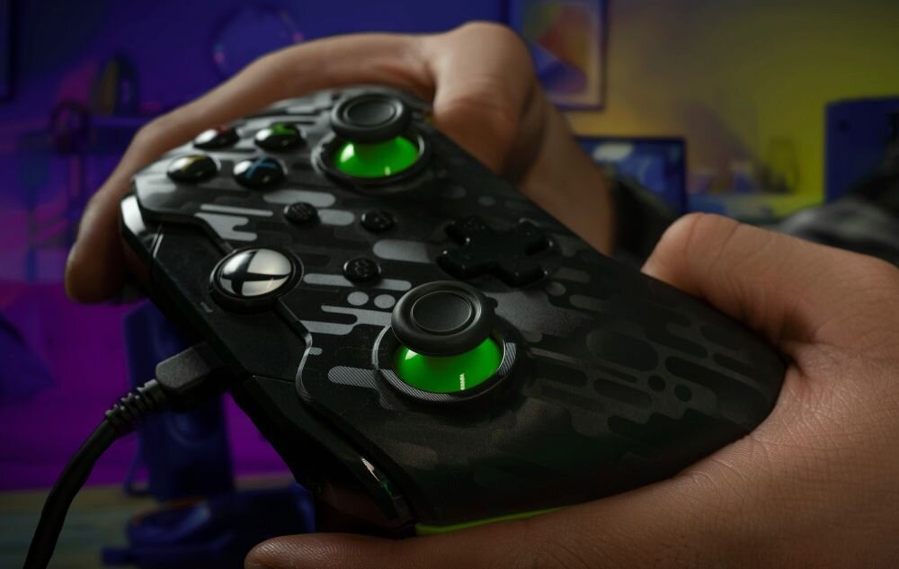 Kontroler PDP   konsola pc komputer smartfon android sterowanie kompatybilność przyciski gałki analogi łączność bateria zasilanie spusty panel obudowa waga zasięg