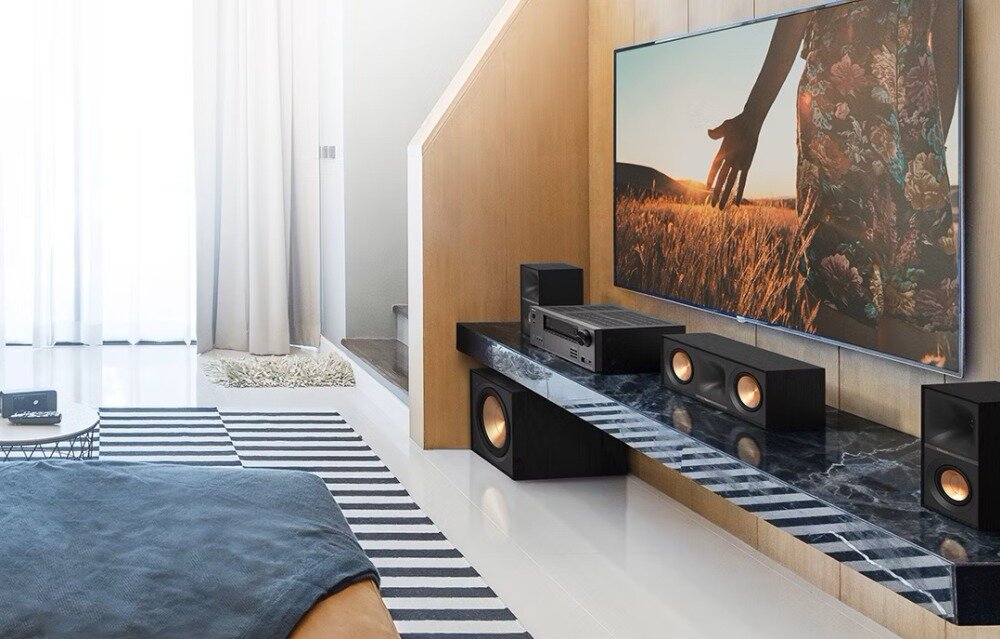 Subwoofer KLIPSCH R-101SW Czarny głośniki membrana technologie połączenia dźwięk jakość wytrzymała stylowa obudowa