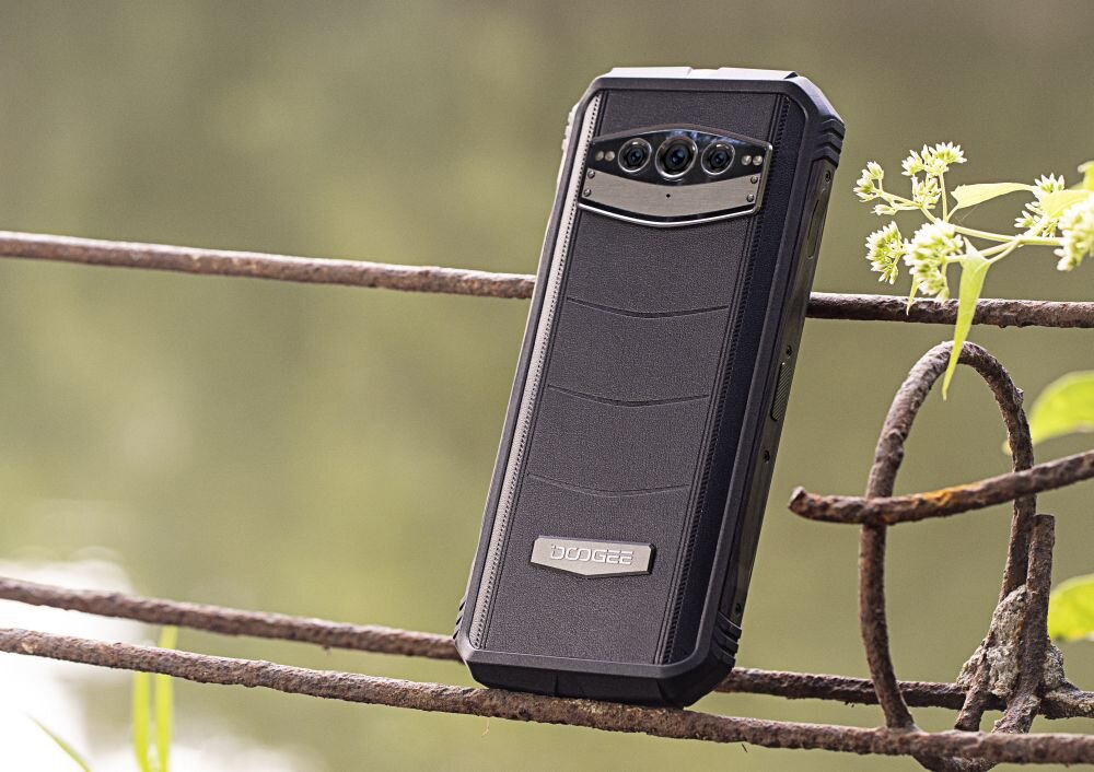 Smartfon DOOGEE V30 ekran bateria aparat procesor ram pamięć pojemność rozdzielczość zdjęcia filmy opis dane cechy blokady system łączność wifi bluetooth obudowa szkło odporność porty muzyka transfer sieć przekątna matryca waga czujniki oled amoled ips