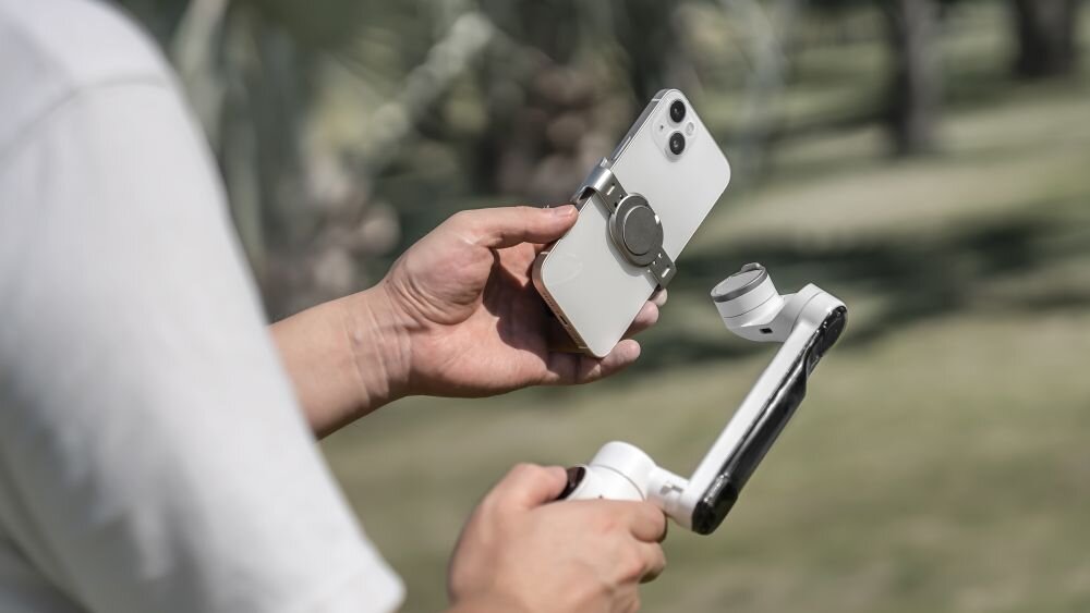 Gimbal INSTA360 Flow fotografia stabilizacja nagrywanie żyroskop uchwyt zasilanie ładowanie bateria tryby przyciski złącza porty kompatybilność udźwig wykonanie pojemność