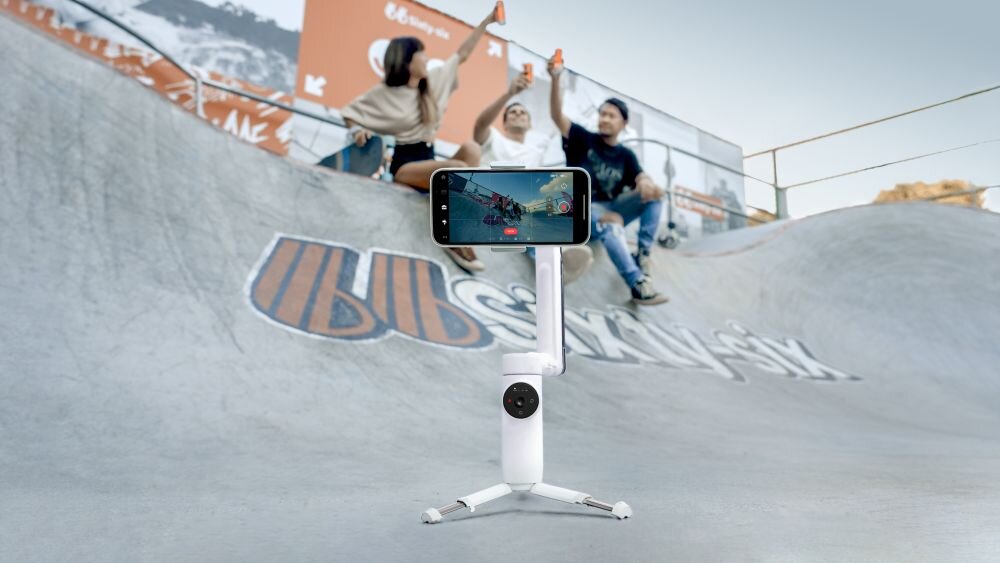 Gimbal INSTA360 Flow fotografia stabilizacja nagrywanie żyroskop uchwyt zasilanie ładowanie bateria tryby przyciski złącza porty kompatybilność udźwig wykonanie pojemność