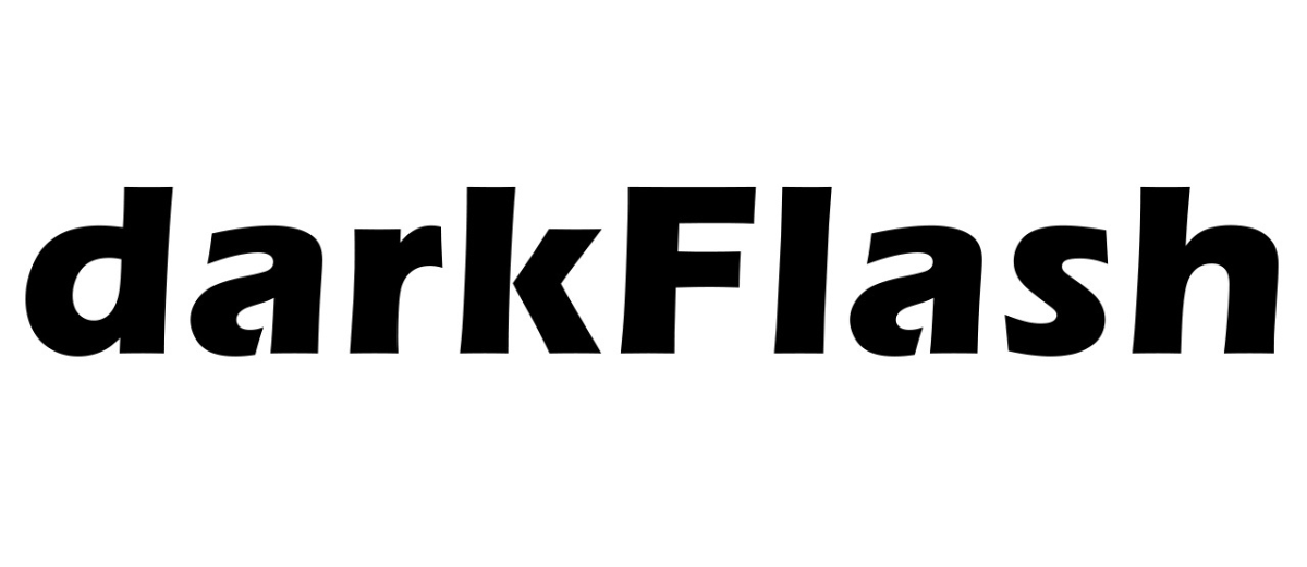 Logo z napisem \'darkFlash\' w czarnym kolorze na białym tle.