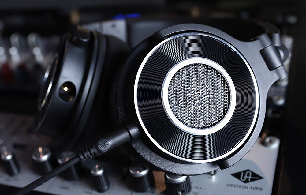 Słuchawki nauszne ONEODIO Monitor 60 kompatybilnosc audio kable lacznosc