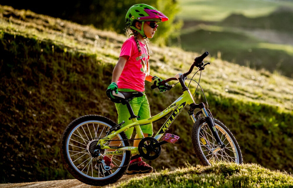 Rower młodzieżowy KELLYS Lumi 50 20 cali dla chłopca Zielony sztyca siodła ze stali bardzo trwała komfort podczas długiej jazdy siodełko dobrze wyprofilowane