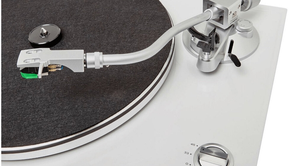Gramofon TEAC TN-3B-SE - zatykanie