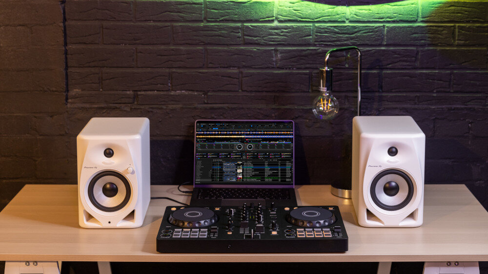 Kontroler DJ PIONEER DDJ-FLX4  - design