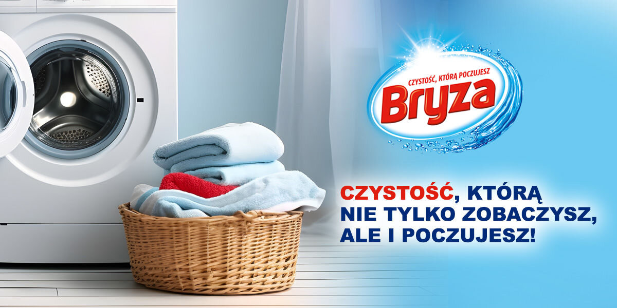 Kapsułki do prania BRYZA 4 w1 Color - 60 szt. pranie w koszu na tle pralki napis czystość, którą nie tylko zobaczysz, ale i poczujesz