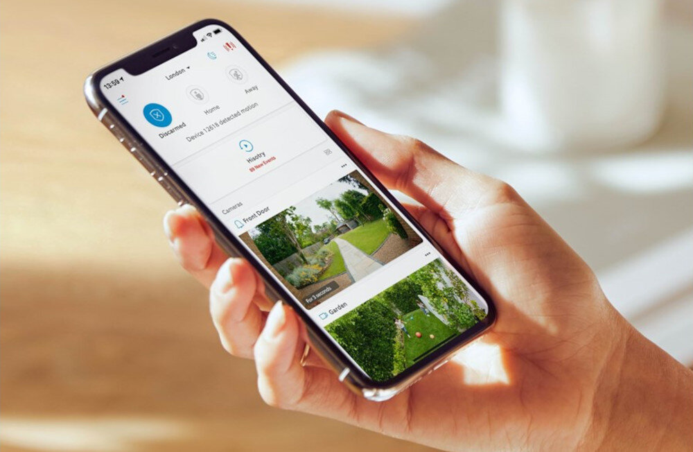 Kamera RING Floodlight Cam Pro obsługa sterowanie aplikacja łączność smartfon