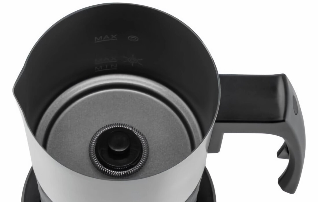 Spieniacz ETA Artteo 418990000 Precyzja i kontrola ilości Wewnętrzne linie w pojemniku  do spieniania lub podgrzewania Zdejmowana pokrywa Wysokiej jakości nieprzywierająca powłoka Czyszczenie zajmuje chwilę