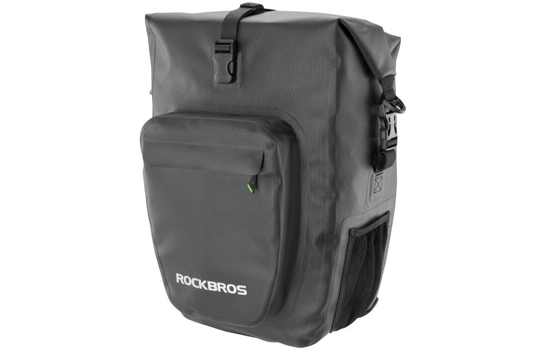 Sakwa rowerowa ROCKBROS AS-001-2BK zdjęcie lifestyle na codzienne potrzeby pojemność do montażu na bagażniku 