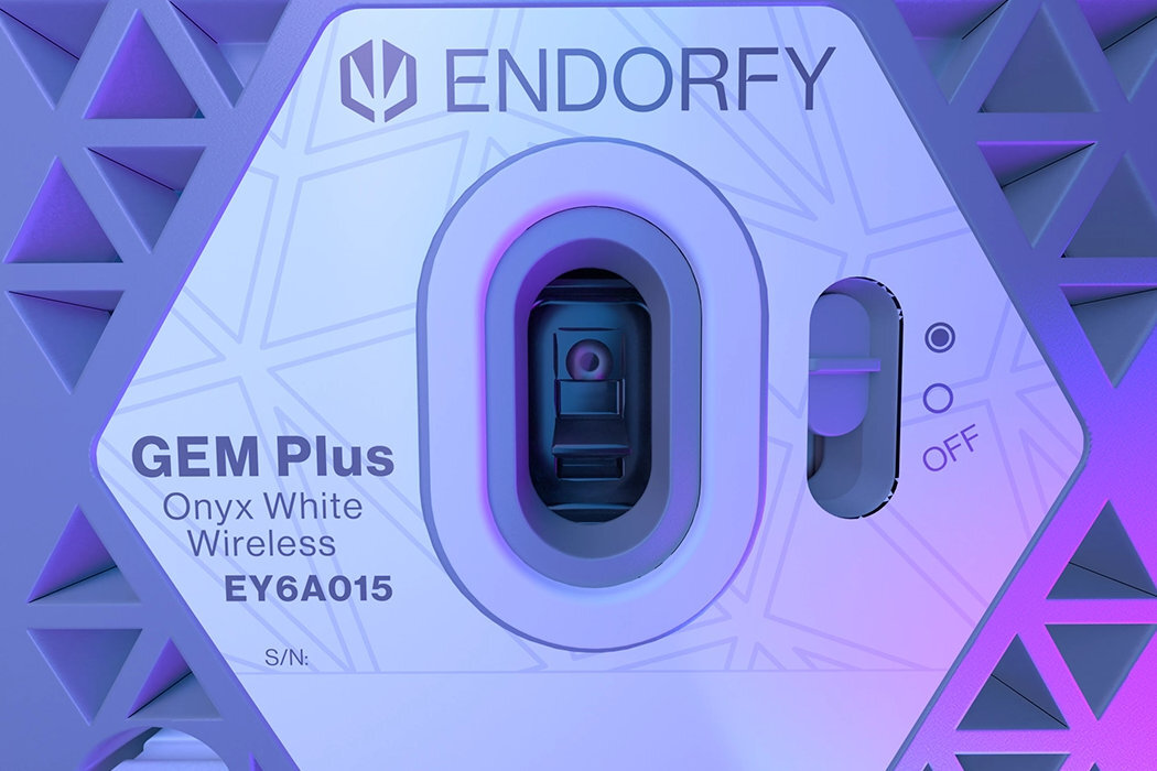 Mysz ENDORFY GEM Plus Wireless oprogramiwanie argb wyposażenie USB-C czułkość waga sensor bezprzewodowa