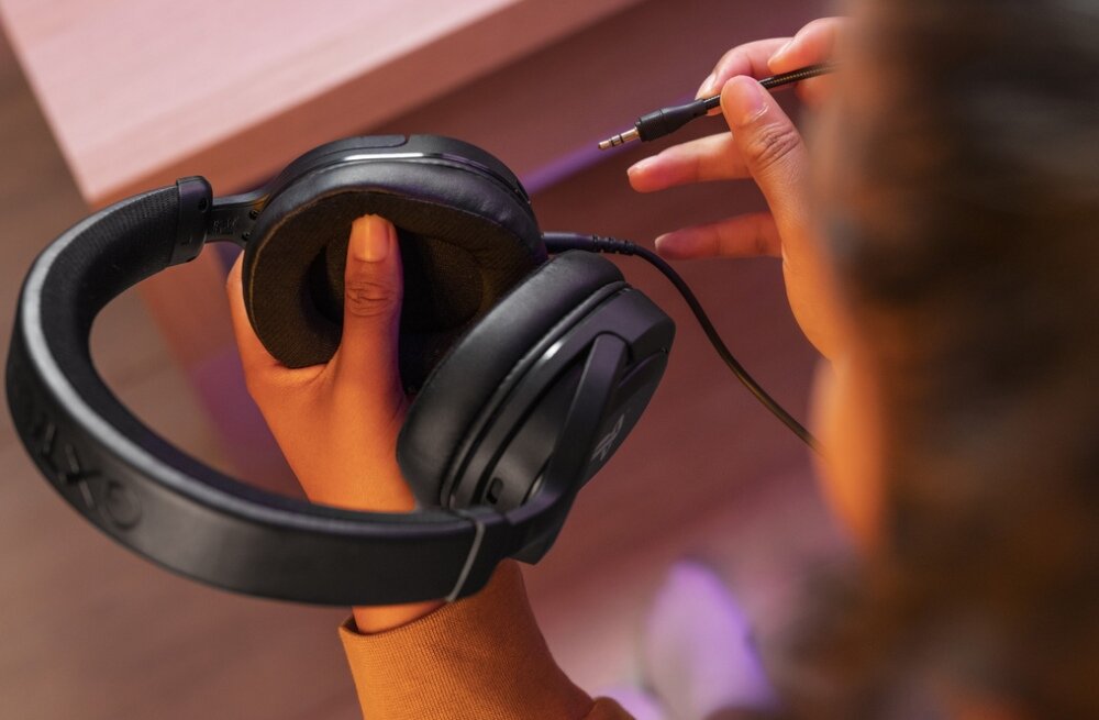 Słuchawki TRUST GXT 498 Forta PlayStation 5