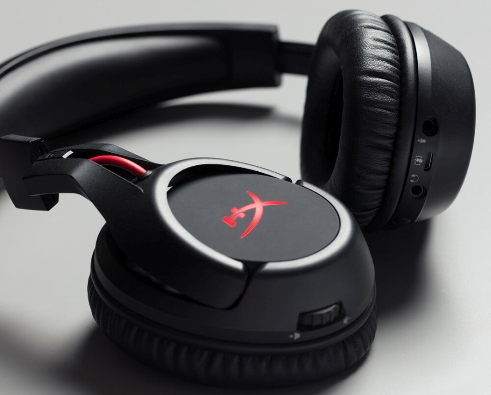 Słuchawki HYPERX Cloud dźwięk konstrukcja przewodowa bezprzewodowa mikrofon wygoda pilot jakość brzmienie