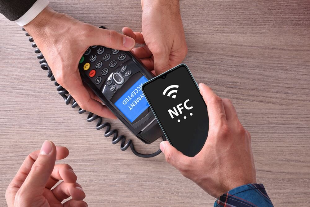 Smartfon ZTE Blade V40   ekran bateria aparat procesor ram pamięć pojemność rozdzielczość zdjęcia filmy opis dane cechy blokady system łączność wifi bluetooth obudowa szkło odporność porty muzyka transfer sieć przekątna matryca waga czujniki oled amoled ips