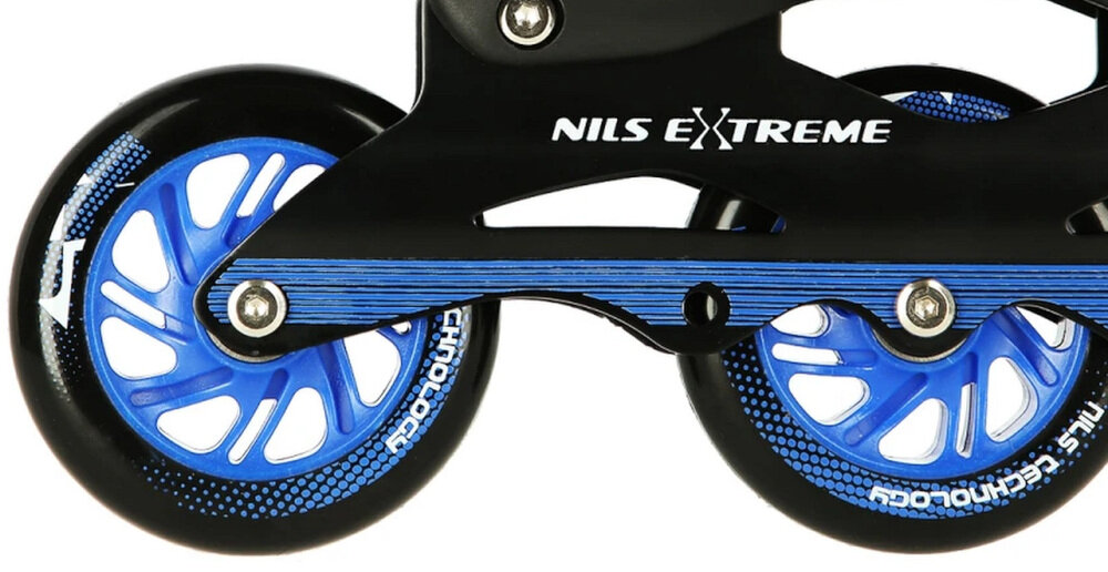 Łyżworolki NILS EXTREME NA18812 A (rozmiar 29-33) miekkie kolka z materialu PU twardosc 82A srednica 100 mm grubosc 24 mm bardzo dobra przyczepnosc do podloza tlumia drgania lozyska ABEC-9 3 kolka rozwijanie duzej predkosci bardzo zwinne lekkie