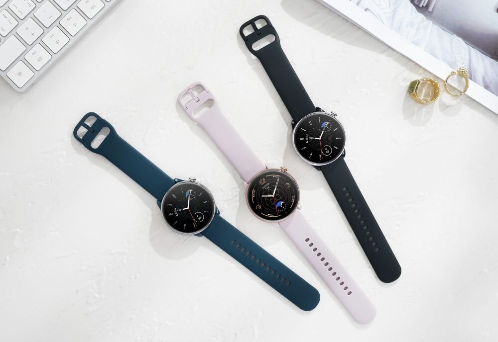 Smartwatch AMAZFIT GTR Mini ekran bateria czujniki zdrowie sport pasek ładowanie pojemność rozdzielczość łączność sterowanie krew puls rozmowy smartfon aplikacja