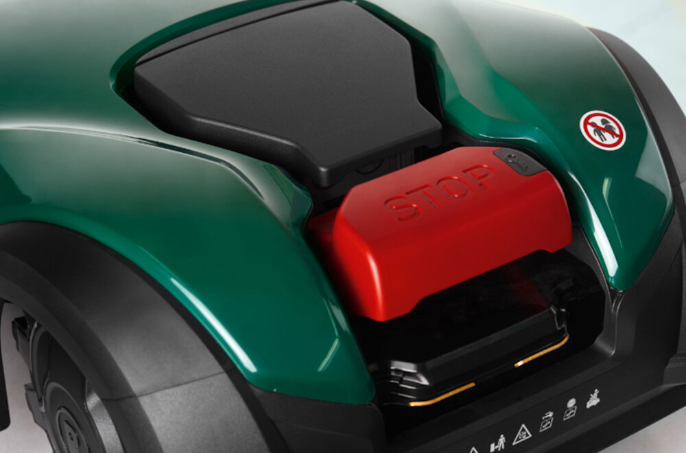 Robot koszący ROBOMOW RK1000 22AKFAFB619 sterowanie Bluetooth kod PIN przy awaryjny STOP