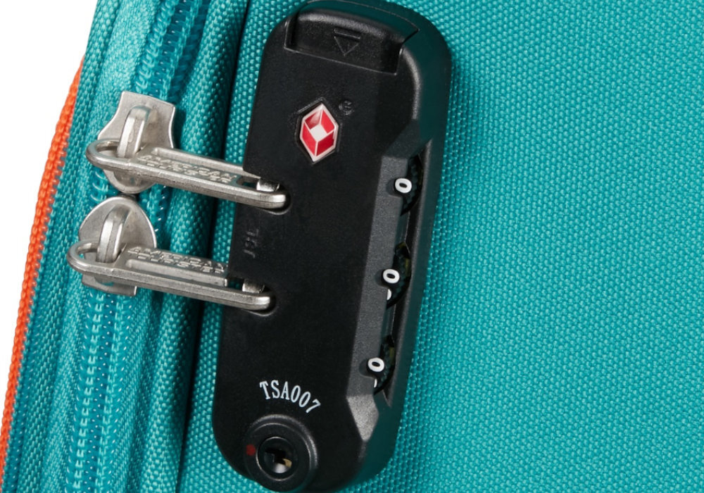 Walizka AMERICAN TOURISTER Sea Seeker 55 cm Wielokolorowy zabawa podróż dziecko dorosły materiały wytrzymałość wnętrze