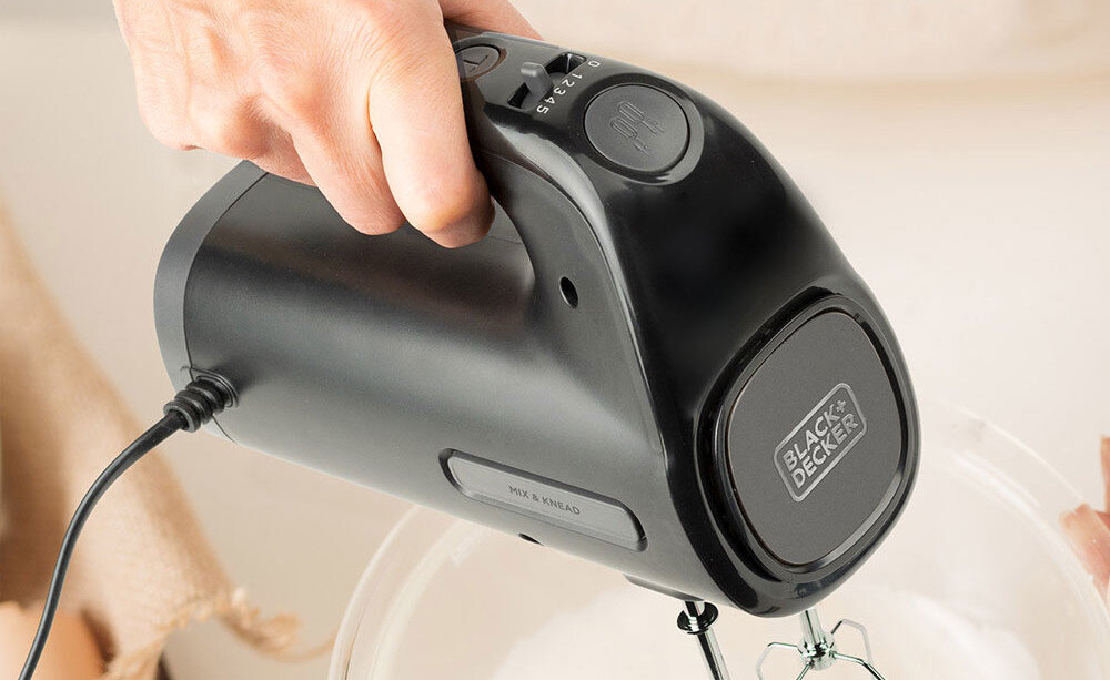 Mikser BLACK&DECKER BXMX300E intuicyjna obsługa moc panel sterowania