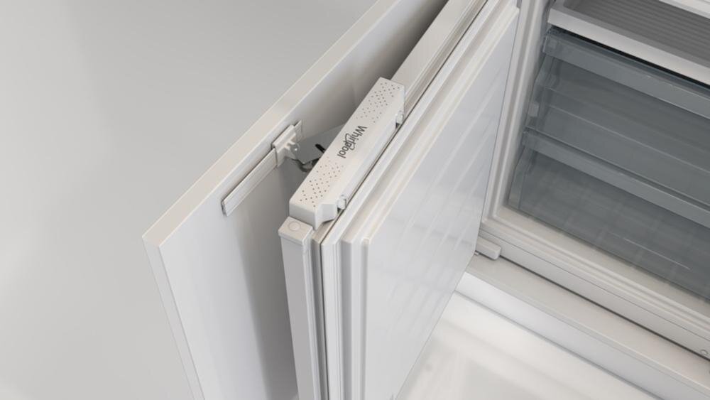 WHIRLPOOL WH SP70 T232 P lodówka drzwi push open bezuchytowe lekkość otwieranie montaż przesuwany system