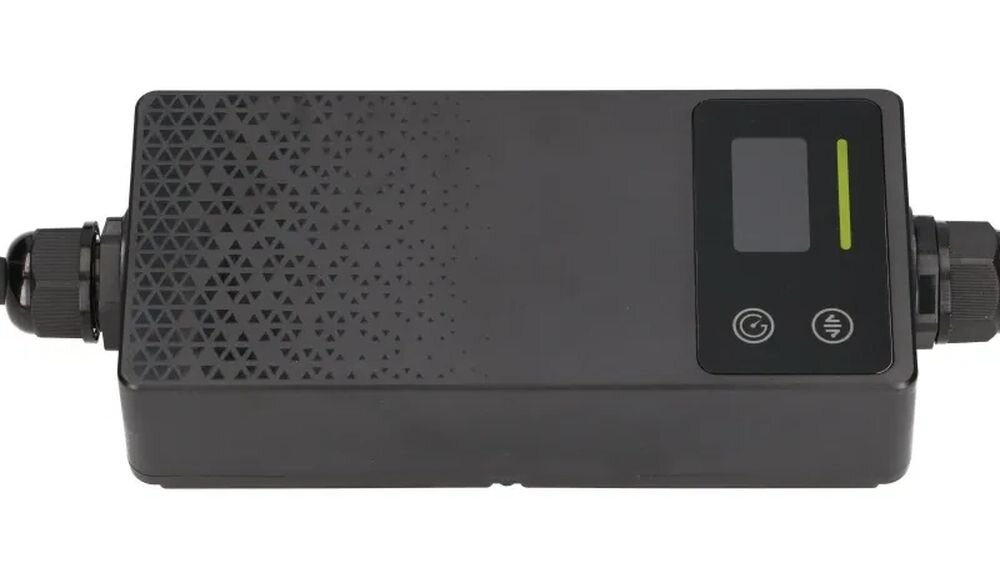 EXTRALINK BS-PCD030 moc 3,6 kW przy 16 A Kolorowy wyświetlacz LCD czas ładowania i stan baterii  - ładowarka na białym tle