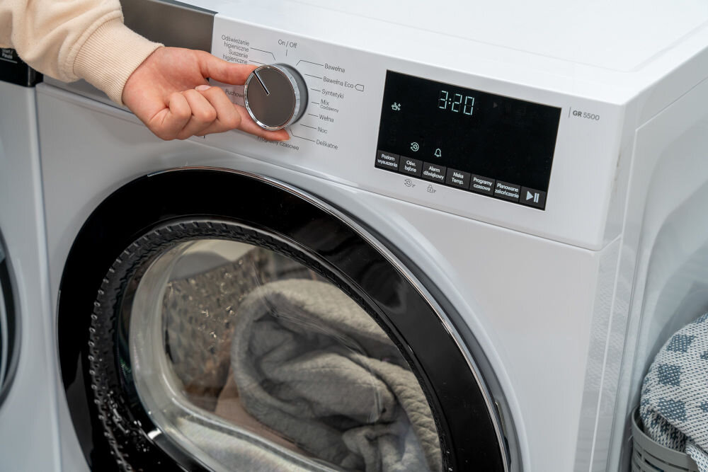 Suszarka GRUNDIG GT76724GP pompa ciepla