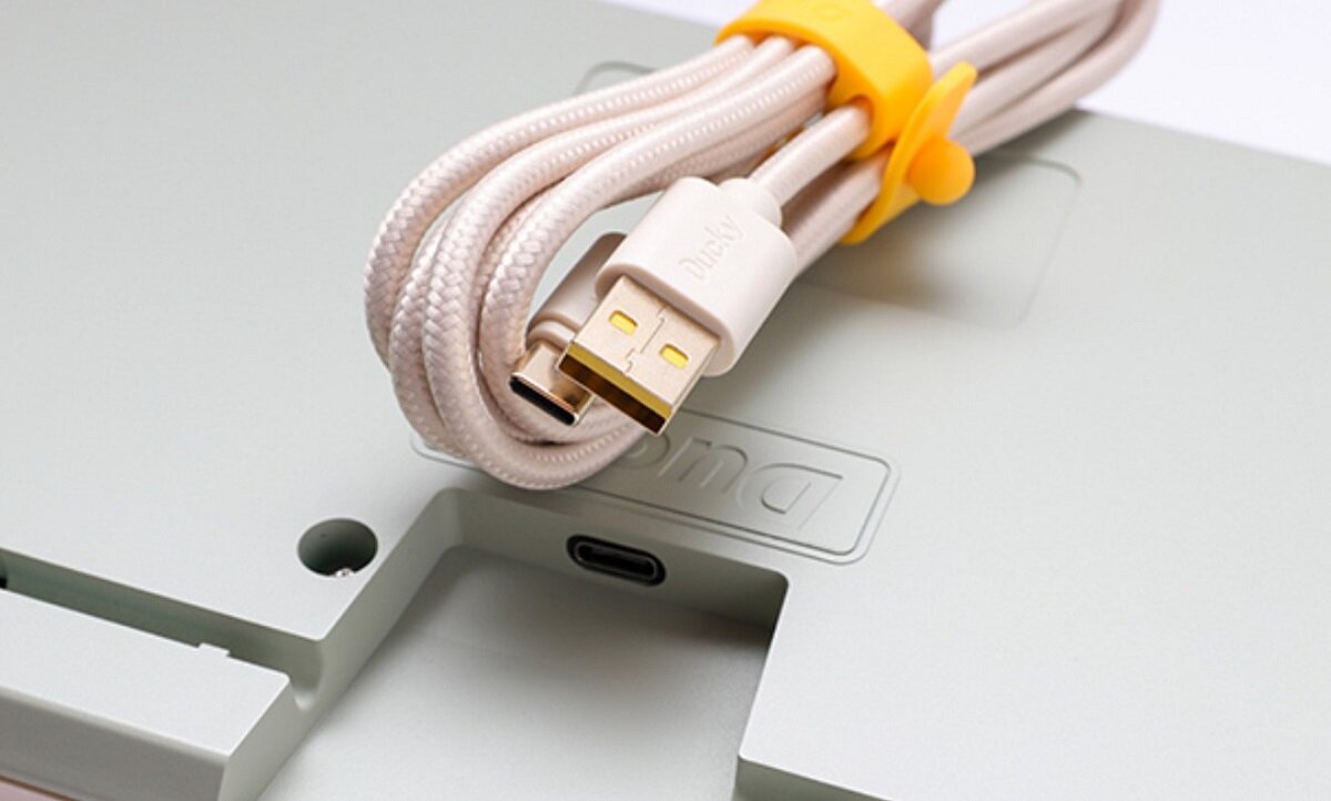 Klawiatura DUCKY One 3 Matcha TKL Cherry MX Minimalistyczna elegancja Niezawodność funkcjonalność Nakładki PBT szybkie działanie wydajność Odporność Autentyczna akustyka Odłączany port USB Design