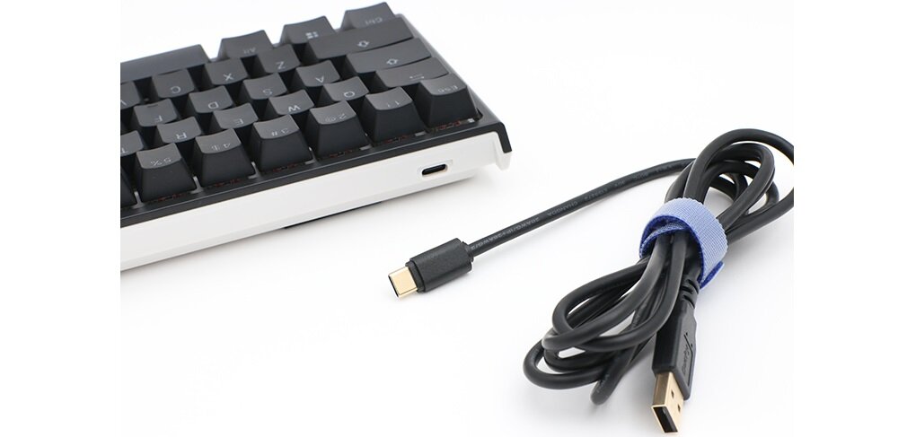 Klawiatura DUCKY One 2 Pro Mini dla pasjonatów Precyzyjna Minimalistyczny design Oświetlenie RGB wydajność