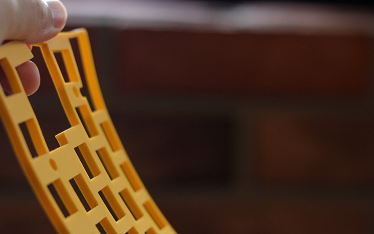 Klawiatura DUCKY One 3 SF Classic Cherry MX Minimalistyczna elegancja Niezawodność funkcjonalność Nakładki PBT szybkie działanie wydajność Odporność Autentyczna akustyka Odłączany port USB Design