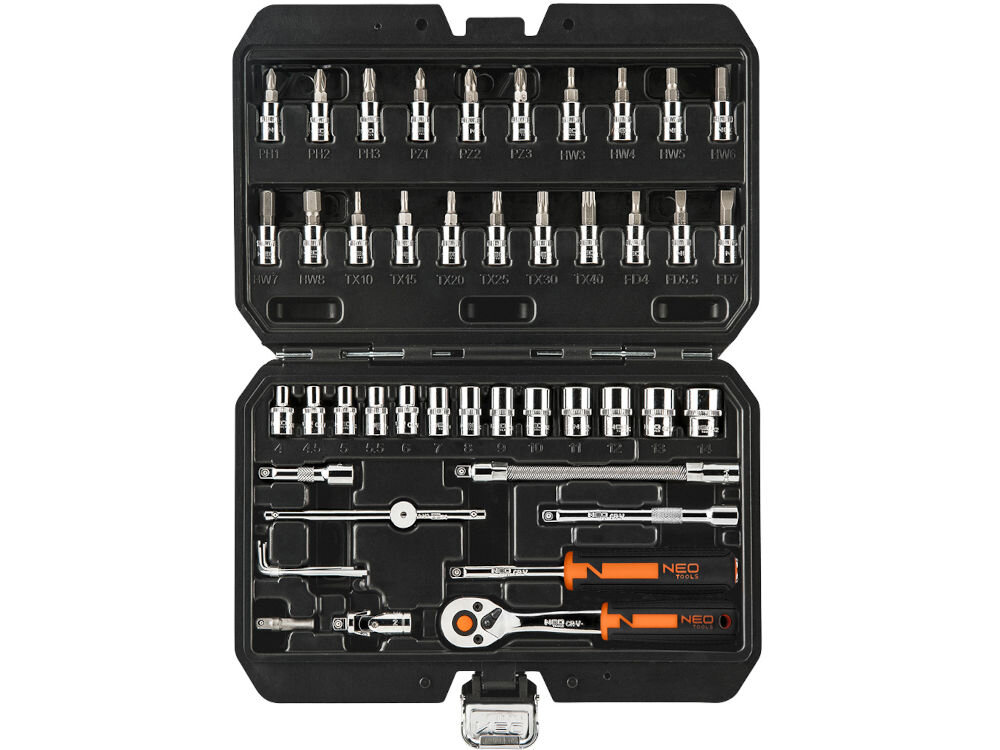 Klucze nasadowe NEO TOOLS 10-004 (46 elementów) grzechotka ¼” 90 zębów wkrętak ¼” 4 x klucz sześciokątny (1.27, 1.5, 2 i 2.5 mm) 13 x nasadki sześciokątne ¼” 21 x bitów na nasadkach ¼” (FD4, FD5.5, FD7, PH1, PH2, PH3, PZ1, PZ2, PZ3, TX10, TX15, TX20, TX25, TX30, TX40, H3, H4, H5, H6, H7, H8) 2 x przedłużka ¼” 50 i 100 mm przegub uniwersalny ¼” przedłużka elastyczna ¼” 150 mm pokrętło typu T ¼” adapter walizka z tworzywa sztucznego dokumentacja.