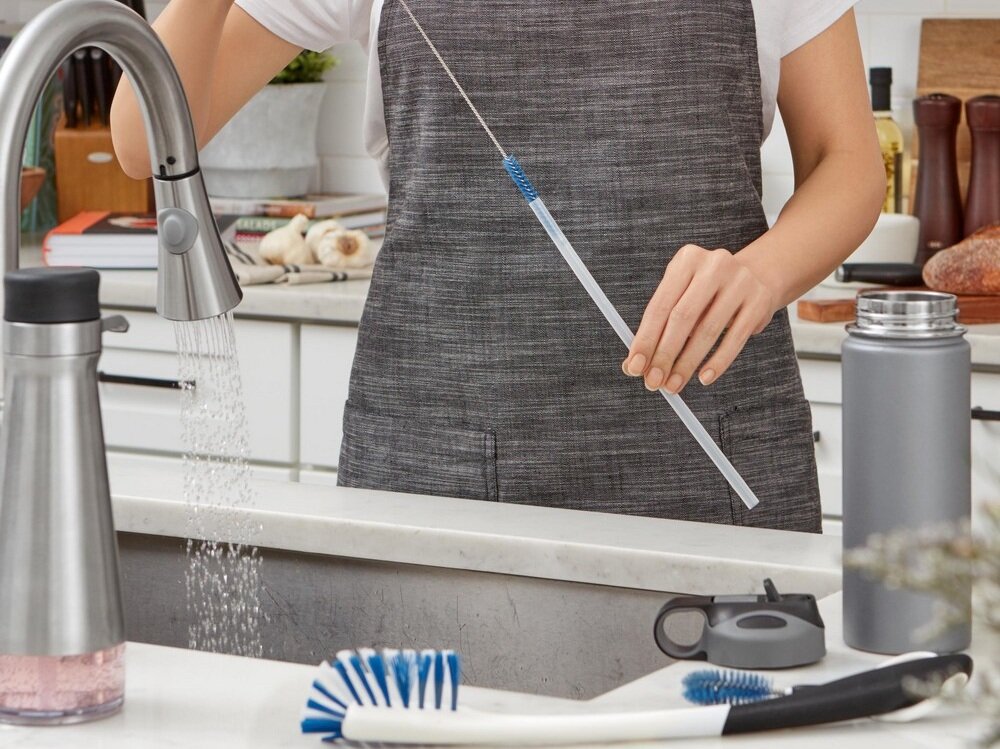 Zestaw szczotek OXO Good Grip O-1329080 Niebieski miękkie, nylonowe włosie, nierysują powierzchni, antypoślizgowe uchwyty