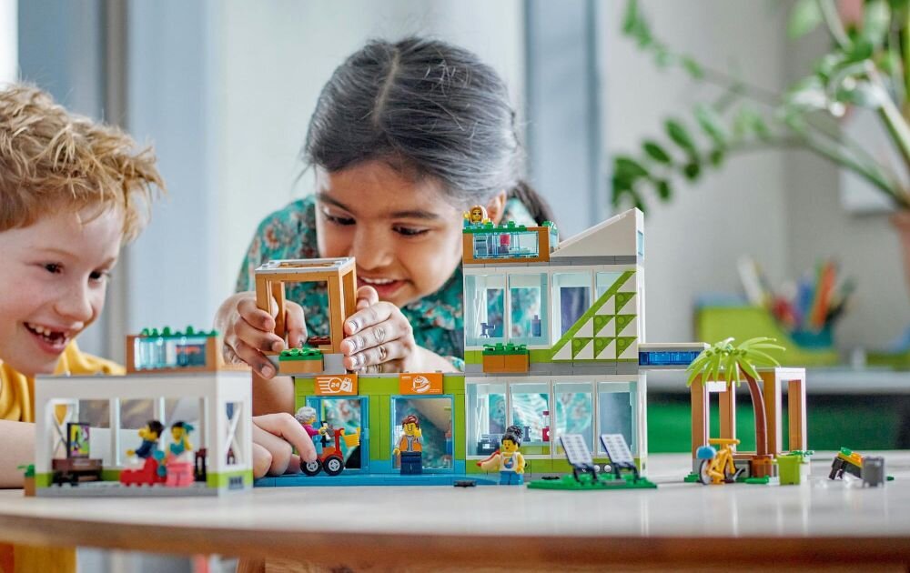 LEGO City Apartamentowiec 60365 klocki elementy zabawa łączenie figurki akcesoria figurka zestaw
