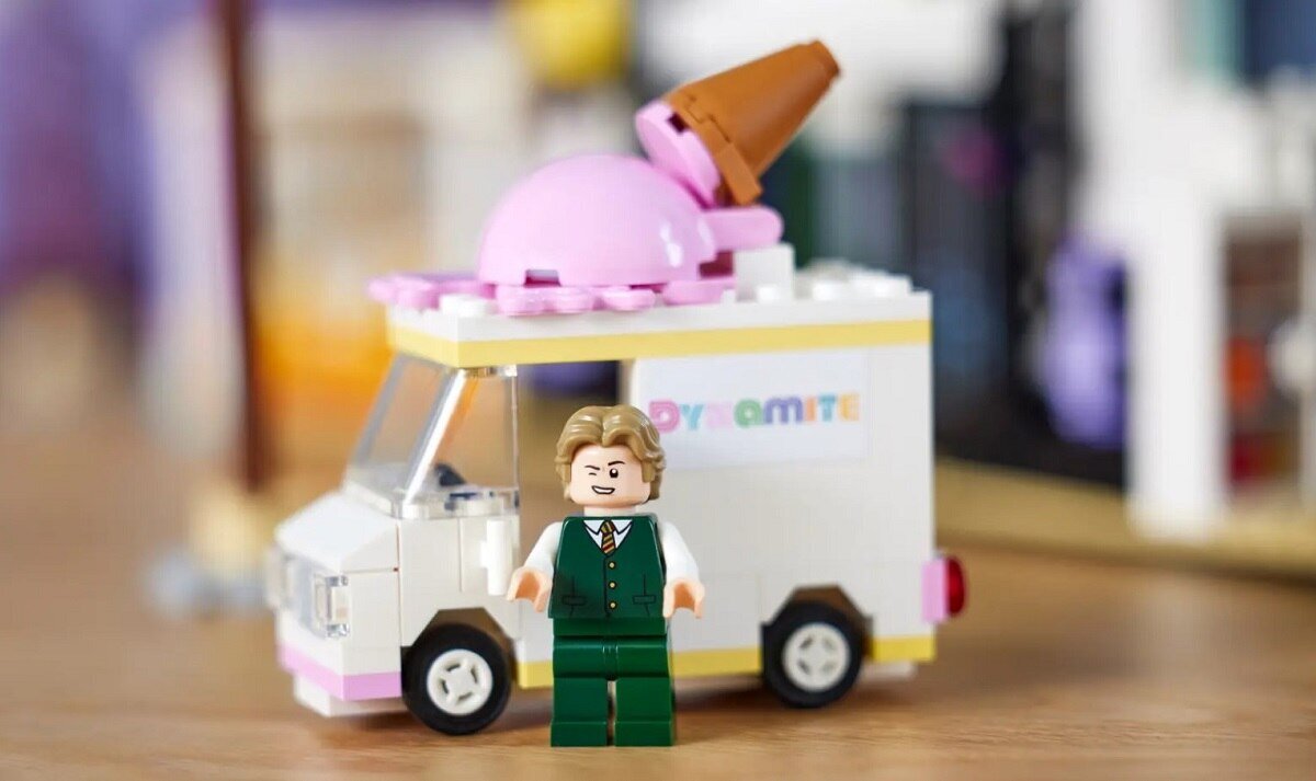 LEGO IDEAS BTS Dynamite 21339 dziecko kreatywność zabawa nauka rozwój klocki figurki minifigurki jakość tradycja konstrukcja nauka wyobraźnia role jakość bezpieczeństwo wyobraźnia budowanie pasja hobby funkcje instrukcja aplikacja LEGO Builder