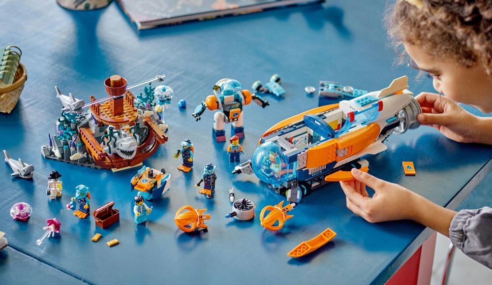 LEGO City Łódź podwodna badacza dna morskiego 60379 klocki elementy zabawa łączenie figurki akcesoria figurka zestaw