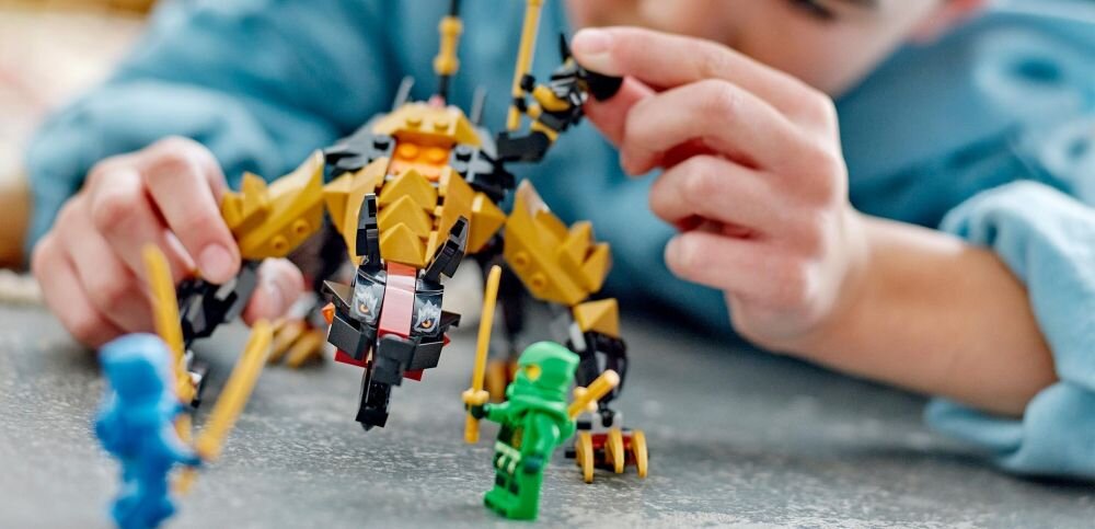 LEGO Ninjago Ogar Łowców Smoków 71790    klocki elementy zabawa łączenie figurki akcesoria figurka zestaw