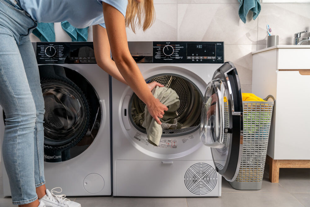 Suszarka GRUNDIG GT76924WBPB pojemnosc 9 kg