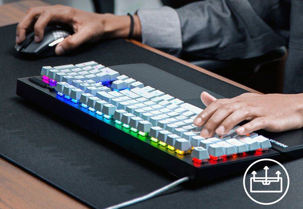 Klawiatura RAZER BlackWidow V3 Roblox klawiatura skan klawisze przewodowa podświetlenie RGB odporność klawisze hybrydowa pamięć profile uniwersalność funkcjonalność podkładka
