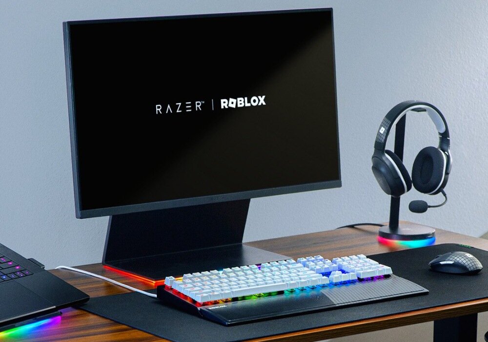 Klawiatura RAZER BlackWidow V3 Roblox klawiatura skan klawisze przewodowa podświetlenie RGB odporność klawisze hybrydowa pamięć profile uniwersalność funkcjonalność podkładka